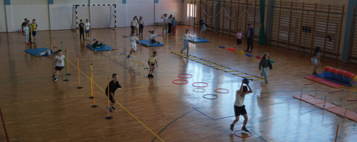 Dzień Dziecka w Opatowskiej Jedynce 30.05.2025r. - Zawody sportowe na hali