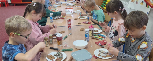 Pierniczkowe warsztaty przedszkolaków z Jedynki